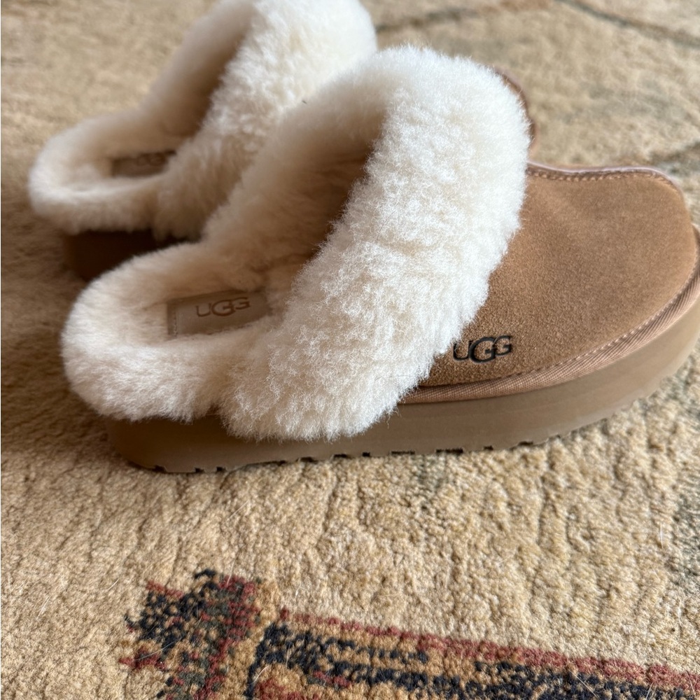 UGG Cream Shearling Comfort Slippers